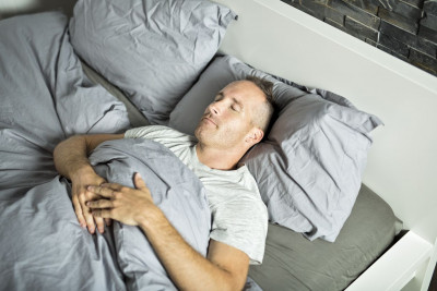Adakah Manfaat dari Tidur Telentang?